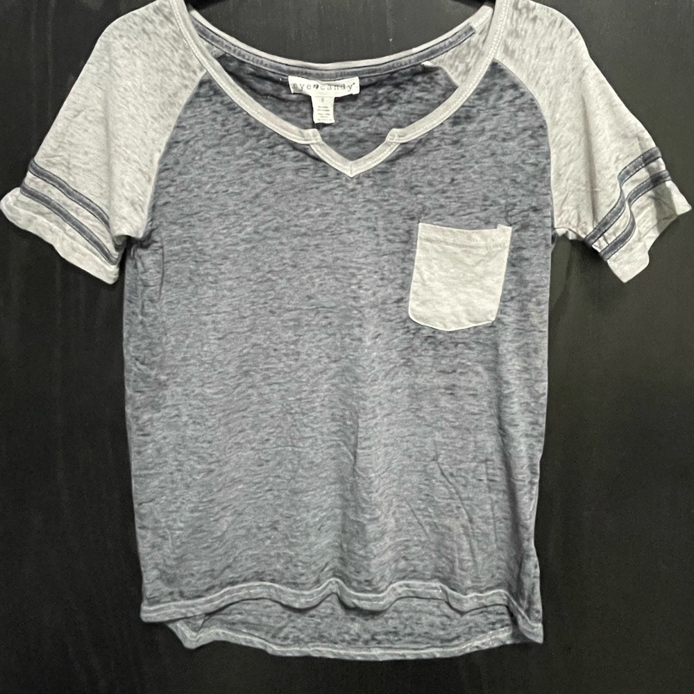 NWT Eye Candy Gray Top Small
